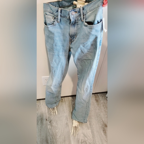 Light Wash Men's Jeans - Picture 2 of 5